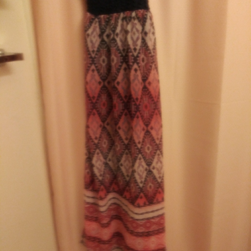 Dress - Picture 2 of 5